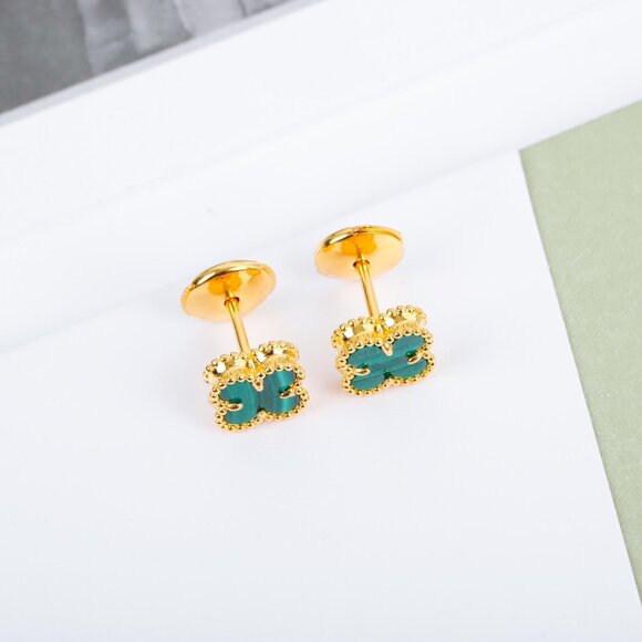 Van Cleef & Arpels small stud earrings. - Picture 2 of 5